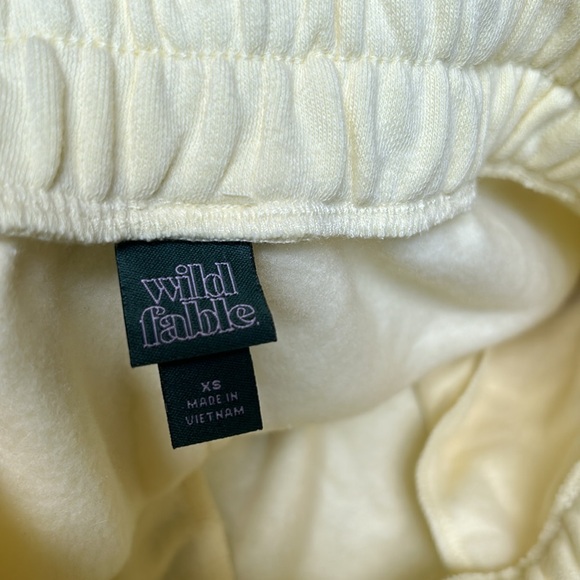 Women's Pull-On Perfect Fleece Shorts - Wild Fable™ 2pc - Picture 6 of 8